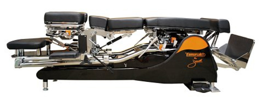 HYLO Model 230-Y YAMASAKI VitalReact Treatment Instrument